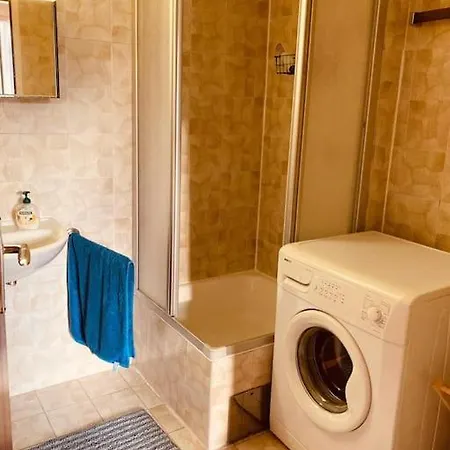 Direkt Am Ossiachersee Apartment