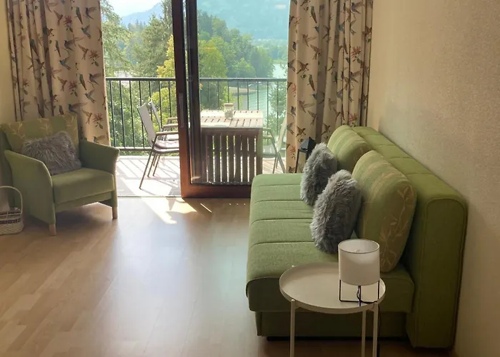 Direkt Am Ossiachersee Appartement